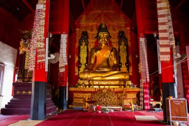 Wat Yang Luang, Mae Chaem Bölgesi 'nde eski bir tapınak, Chiang Mai Bölgesi' nde. Kuzey Tayland 