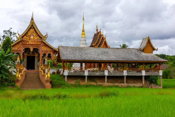 Wat Ban Thap Beautiful Old Temple Middle Valley Mae Chaem — Stock Photo, Image