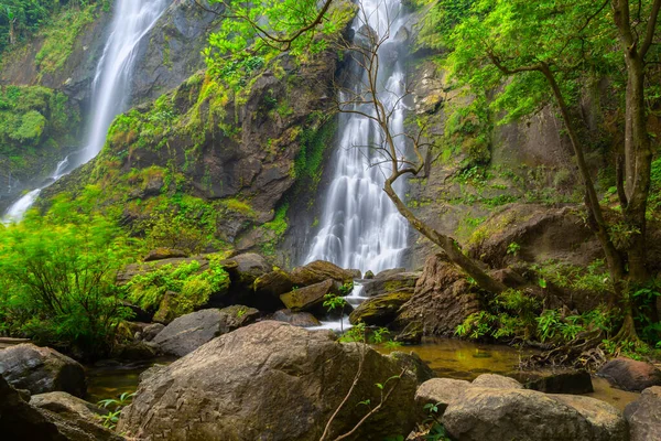 Khlong Lan Wasserfall Der Wunderschöne Wasserfall Tiefen Wald Des Khlong — Stockfoto