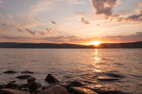 Eau Coucher Soleil Touche Les Pierres — Photo