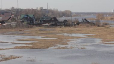 Bahar sel nehir konut, su baskını, bahar
