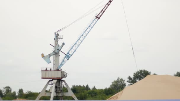 港口起重机提取河道砂的工艺研究 — 图库视频影像