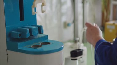 Buğday, çavdar, un, tahıl kalite test düşen sayı taneleri belirlemek için aygıt