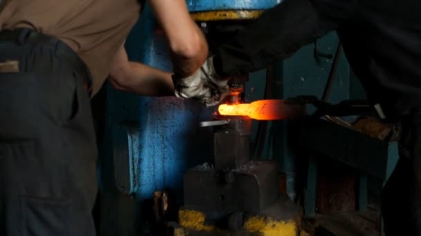 Forge, production of heat treatment and forging of metal parts, factory, close-up, smithy — Stock Video