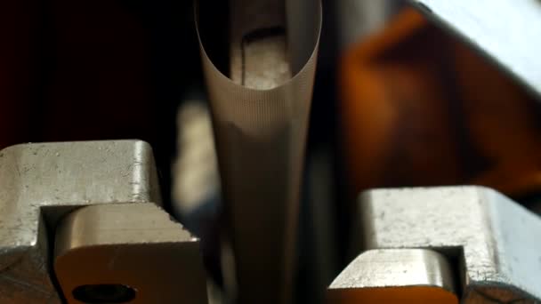 Production of pvc windows, machine for gluing the corners of the pvc profile window, close-up, bench soldering, technology — Stock Footage Production of pvc windows, machine for gluing the corners of the pvc profile window, close-up, bench soldering, technology Stock Video