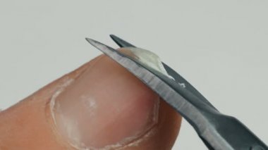 makro erkek çivi eller parmağında damat