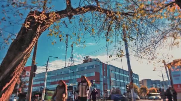 Autumn timelapse of small town, fall in the city in october sunny day — Stock Video