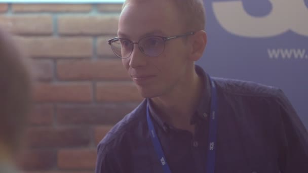 Відкритих Вакансій Ярмарок Знайти Його Програмістів Tech Парк Мінськ — стокове відео