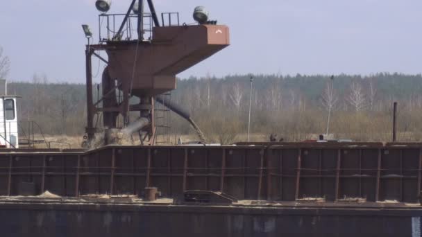 Extraction of construction river sand using a special vessel dredger, industrial — Stock Video
