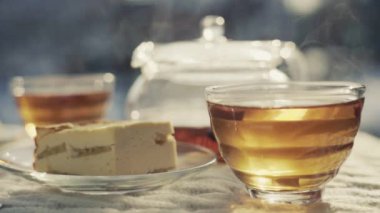 Soğuk havalarda ısınma çay