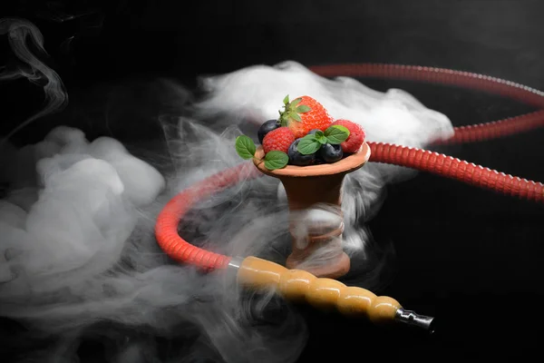 Berry vattenpipa rök — Stockfoto