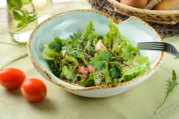 Grüner vegetarischer Salat — Stockfoto