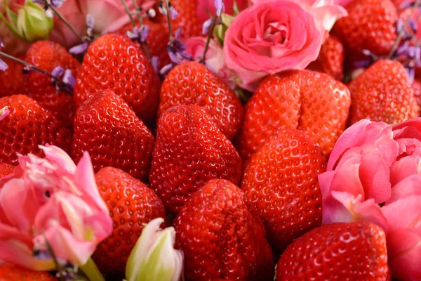 Bouquet of flowers with strawberries