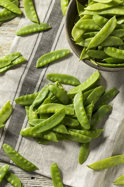 Guisantes Nieve Orgánicos Verdes Crudos Listos Para Comer — Foto de Stock