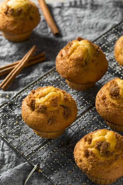 Muffins Cannelle Sucrés Faits Maison Manger Pour Petit Déjeuner — Photo