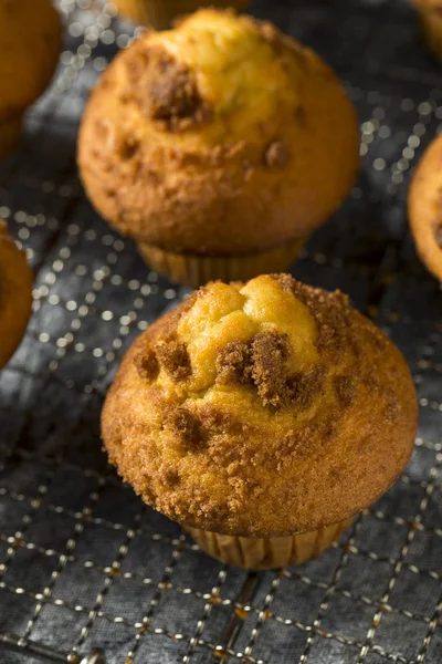 Hausgemachte Süße Zimt Muffins Zum Frühstück — Stockfoto