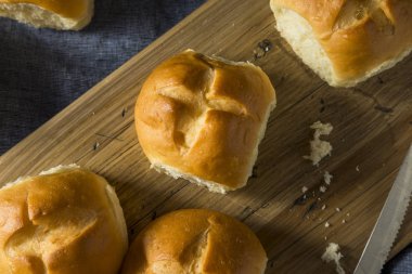 Tatlı ev yapımı akşam yemeği yemeye hazır rulo