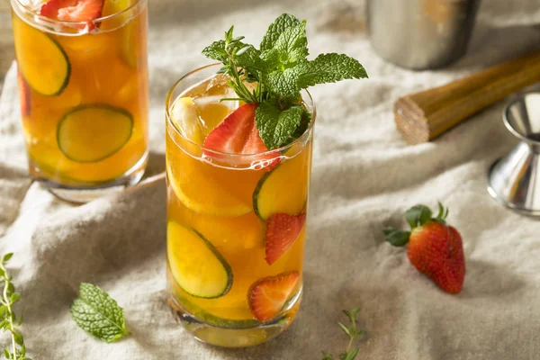 Sweet Refreshing Pimms Cup Cocktail Fruit Mint — Stock Photo, Image