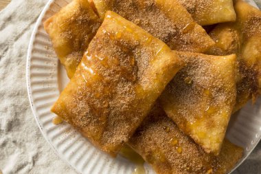 Ev yapımı Deep Fried Meksika Sopapillas