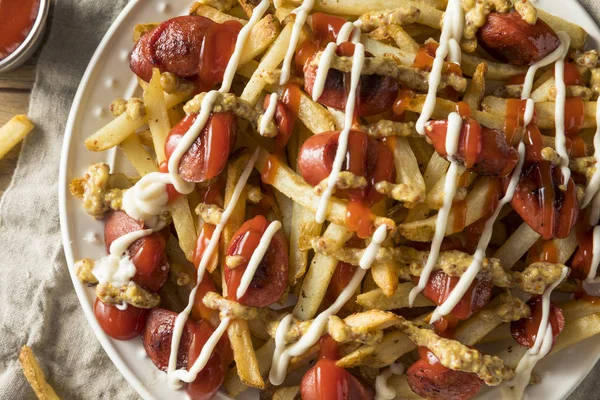 Caseiro Peruano Salchipapa Fritas Com Mayo Ketchup Mostarda — Fotografia de Stock