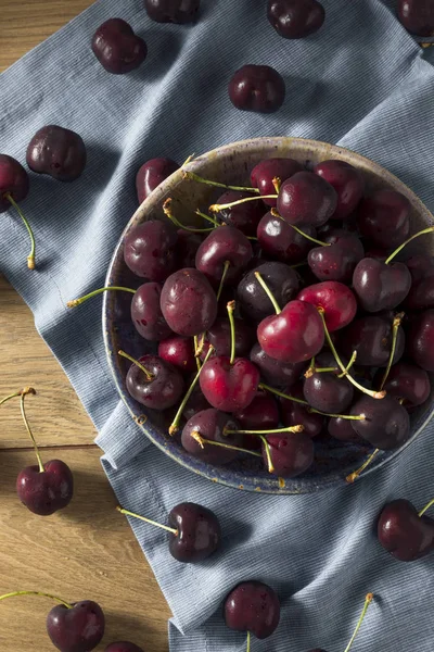 Raw Red Organic Cherries Bowl — Stock Photo, Image