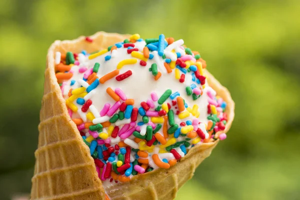 Sweet Sugary Ice Cream Cone Ready Eat — Stock Photo, Image