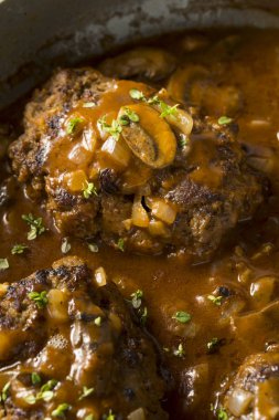 Ev yapımı lezzetli Salisbury biftek köfte ve patates püresi ile