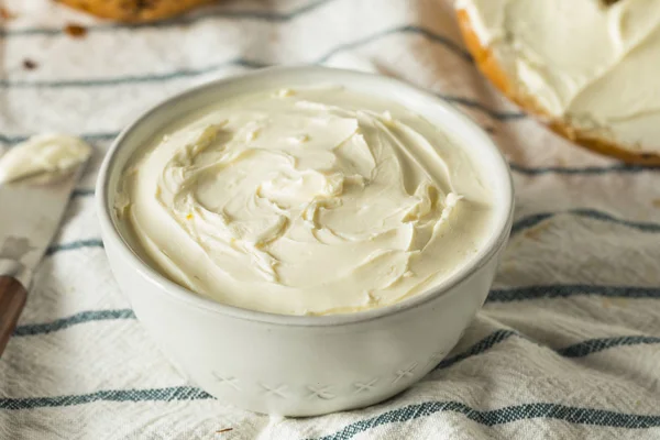 Espalhe Queijo Creme Baixa Gordura Caseiro Uma Tigela — Fotografia de Stock