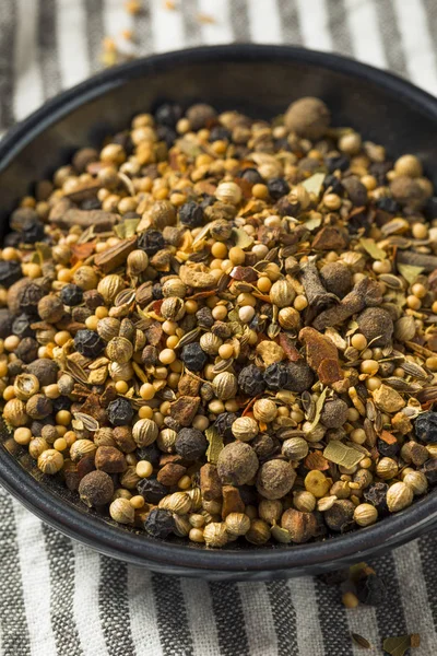 Dry Organic Pickling Spices Bowl – stockfoto