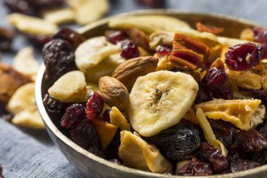 Kiraz ve muz ile organik Kuru meyve Trail Mix