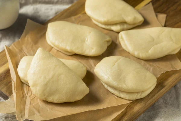 Ev yapımı Çinli Bao Buns atmak yemeye hazır