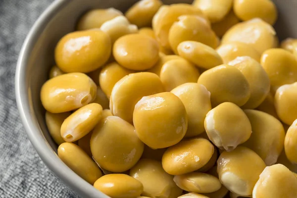 Gezonde Gezouten Lupini Bonen Aan Snack — Stockfoto