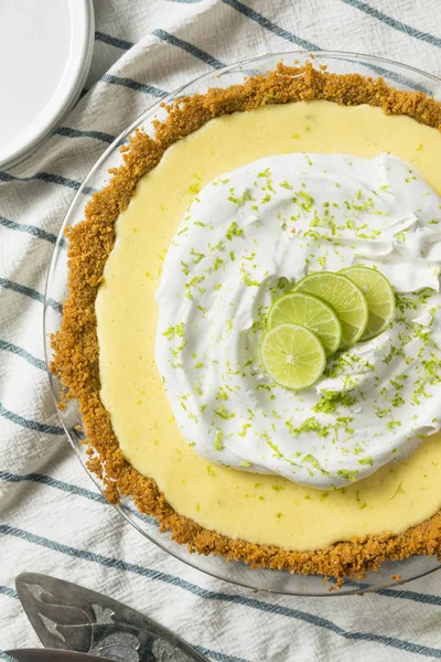 Słodkie Domowe Key Lime Pie Zapałem Śmietaną — Zdjęcie stockowe