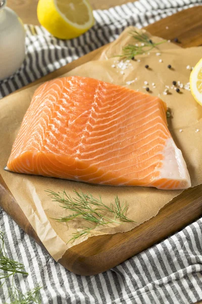 Raw Organic Atlantic Salmon Fillet Ready Cook — Stock Photo, Image