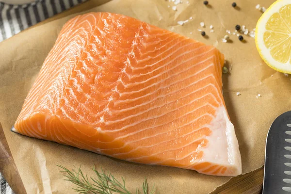 Raw Organic Atlantic Salmon Fillet Ready Cook — Stock Photo, Image