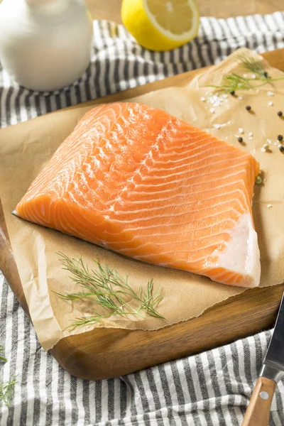 Raw Organic Atlantic Salmon Fillet Ready Cook — Stock Photo, Image