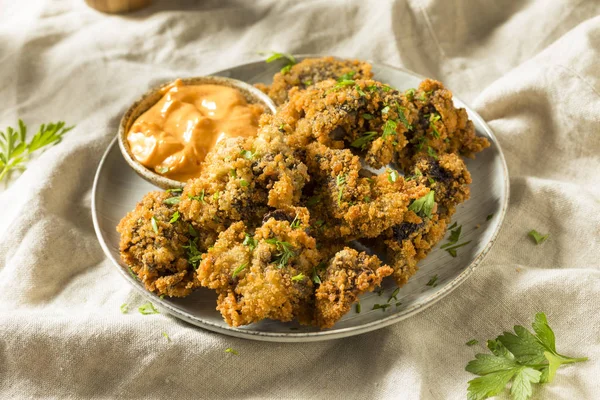 Homemade Deep Fried Chicken Livers Spicy Mayo — Stok Foto