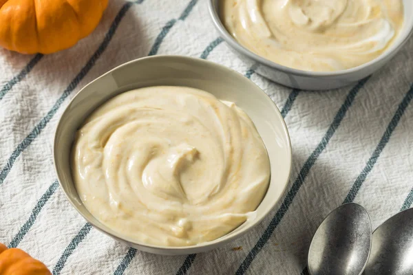 Gesunder Bio Kürbis Gewürz Joghurt Zum Frühstück — Stockfoto