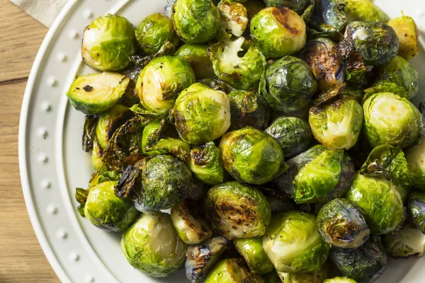 Gezonde Geroosterde Brussel Spruiten Voor Thanksgiving Diner — Stockfoto