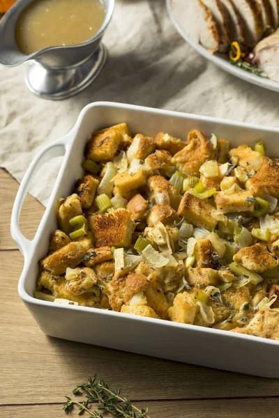 Relleno Pan Casero Para Cena Acción Gracias Con Sage —  Fotos de Stock