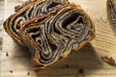 Ev Yapımı Tatlı Çikolatalı Babka Ekmeği Yemeye Hazır