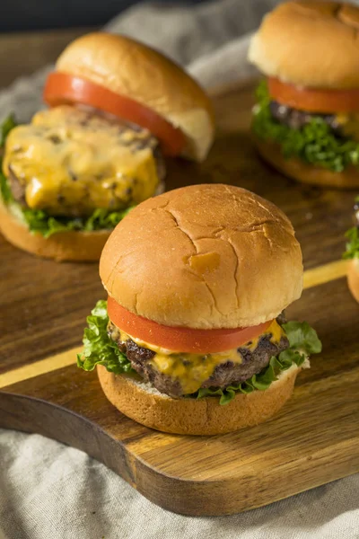 Homemade Cheeseburger Sliders Tomato Lettuce — Stock Photo, Image