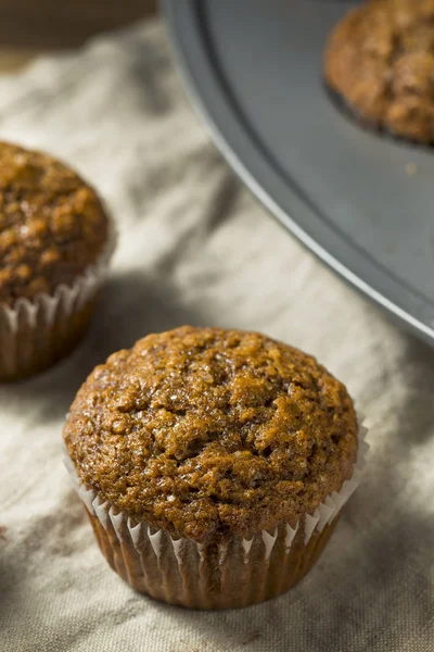 Γλυκό Σπιτικό Μελόψωμο Muffins Έτοιμα Για Κατανάλωση — Φωτογραφία Αρχείου