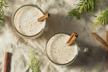 Ev yapımı Porto Riko Coquito Eggnog için belgili tanımlık tatil
