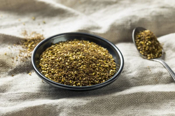 Rauwe Biologische Midden Oost Zaatar Kruiden Een Kom — Stockfoto