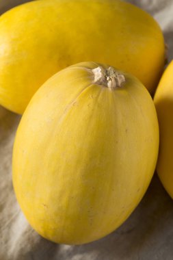 Ham organik sarı spagetti kış kabak hazır Cook için