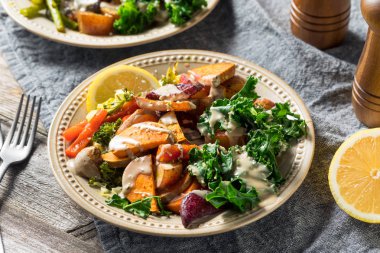 Tahin sosu ile organik Vegan Vejetaryen Buda kase pişmiş