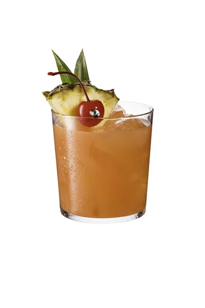 Uppfriskande Rom Mai Tai Cocktail Vitt Med Urklippsbana — Stockfoto