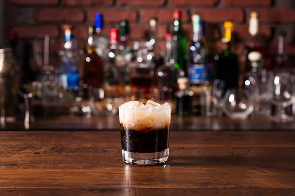 Refreshing White Russian Cocktail Bar — Stock Photo, Image