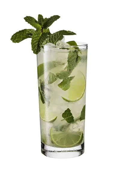 Rinfrescante Rum Mint Mojito Cocktail Bianco Con Percorso Ritaglio — Foto Stock